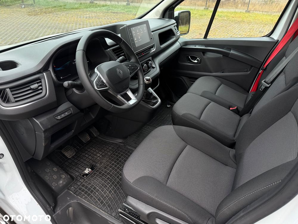 Renault Trafic - 27