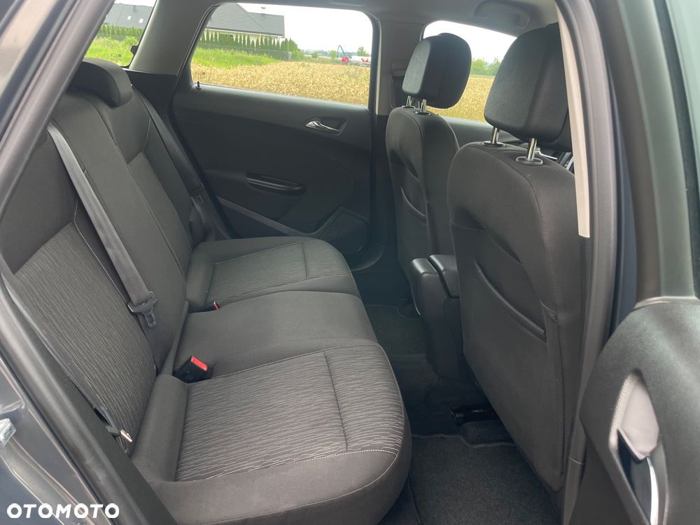 Opel Astra 1.6 D (CDTI) Start/Stop Innovation - 14