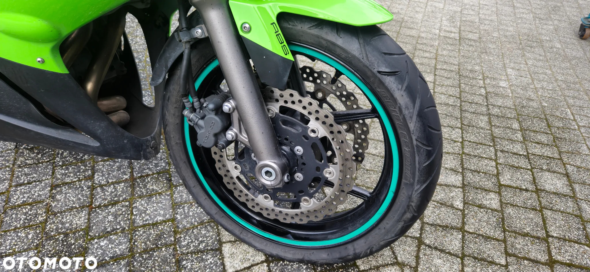Kawasaki ER - 2