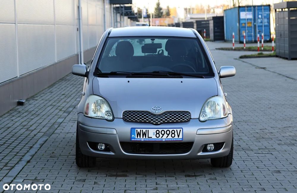 Toyota Yaris 1.3 Sol - 2