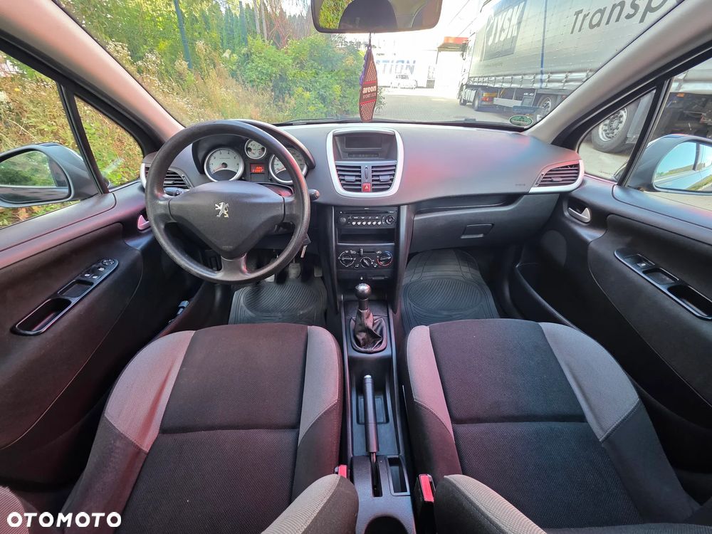 Peugeot 207 75 Tendance - 9