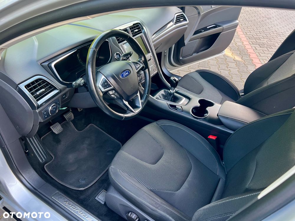 Ford Mondeo 2.0 EcoBlue Executive Plus - 17