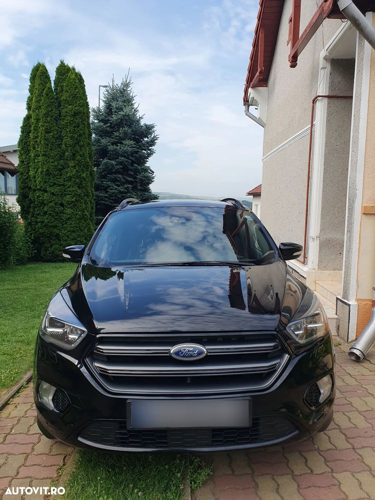 Ford Kuga 2.0 TDCi 4WD Powershift ST-Line - 3
