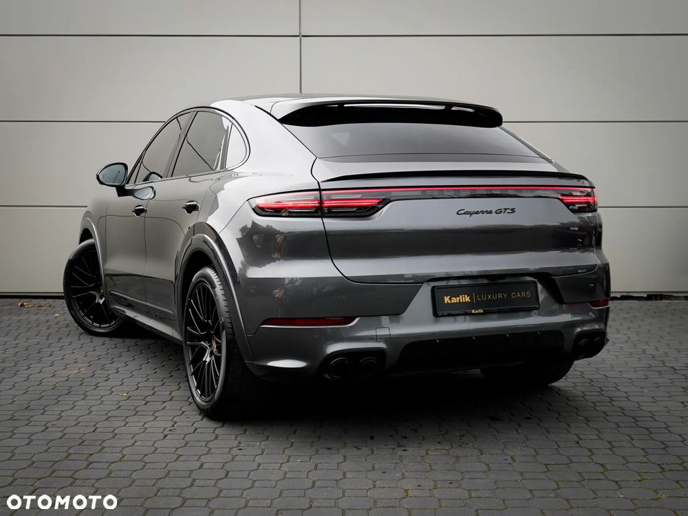 Porsche Cayenne Coupe GTS - 2