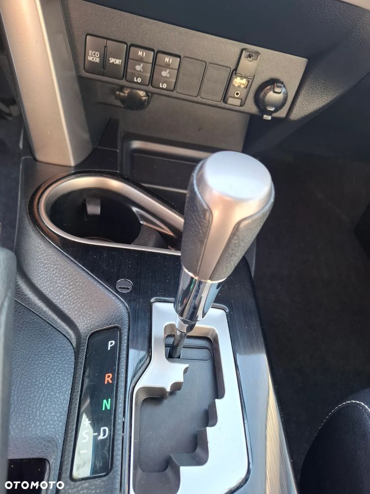 Toyota RAV4 - 20
