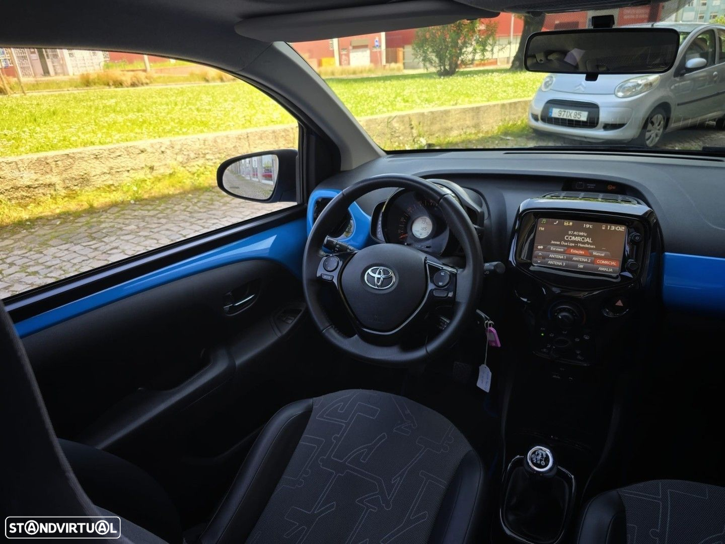Toyota Aygo 1.0 X-Play Plus - 22
