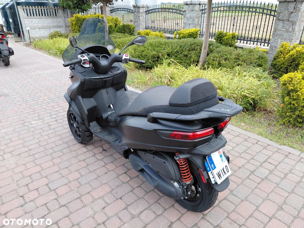 Piaggio MP-3 - 3