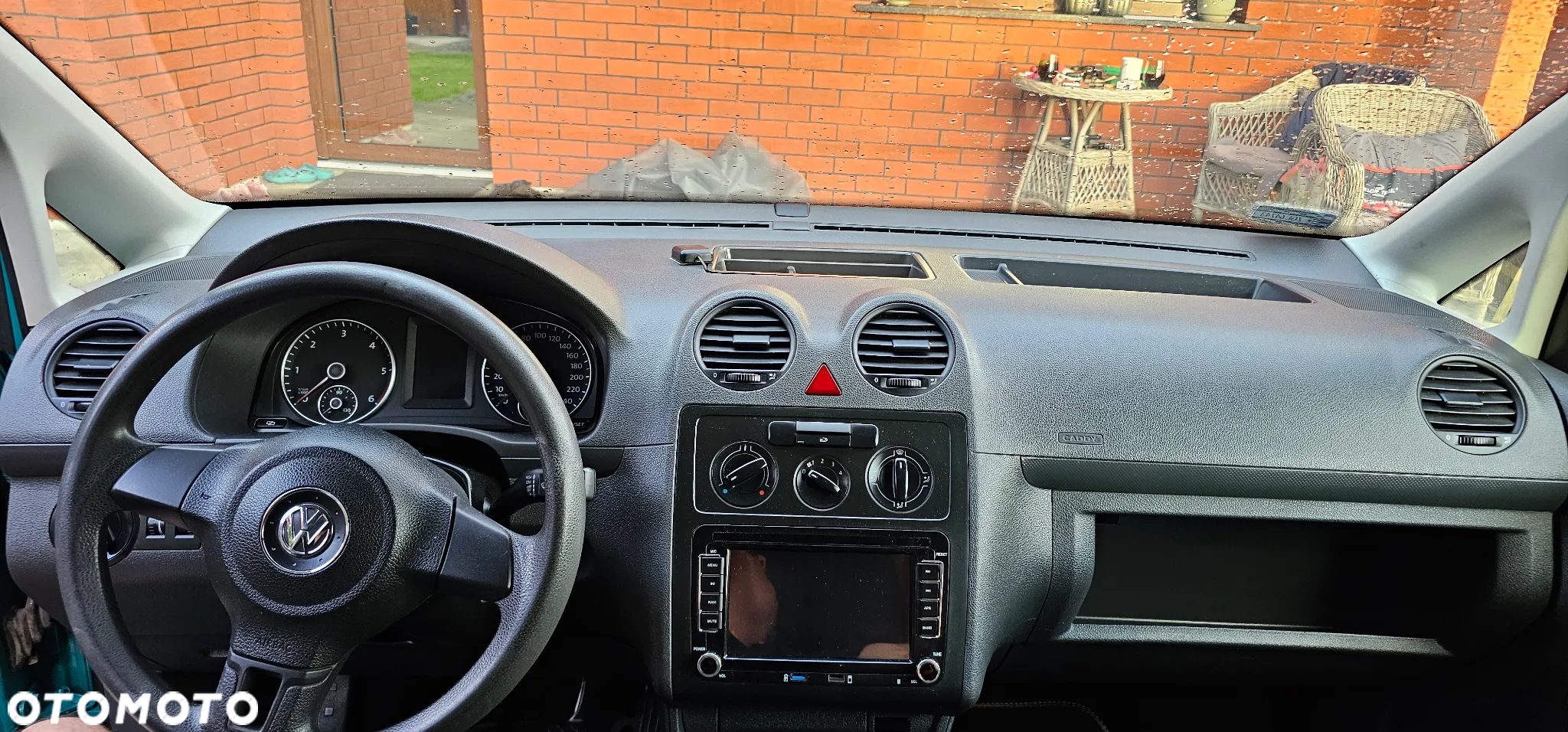 Volkswagen Caddy - 11