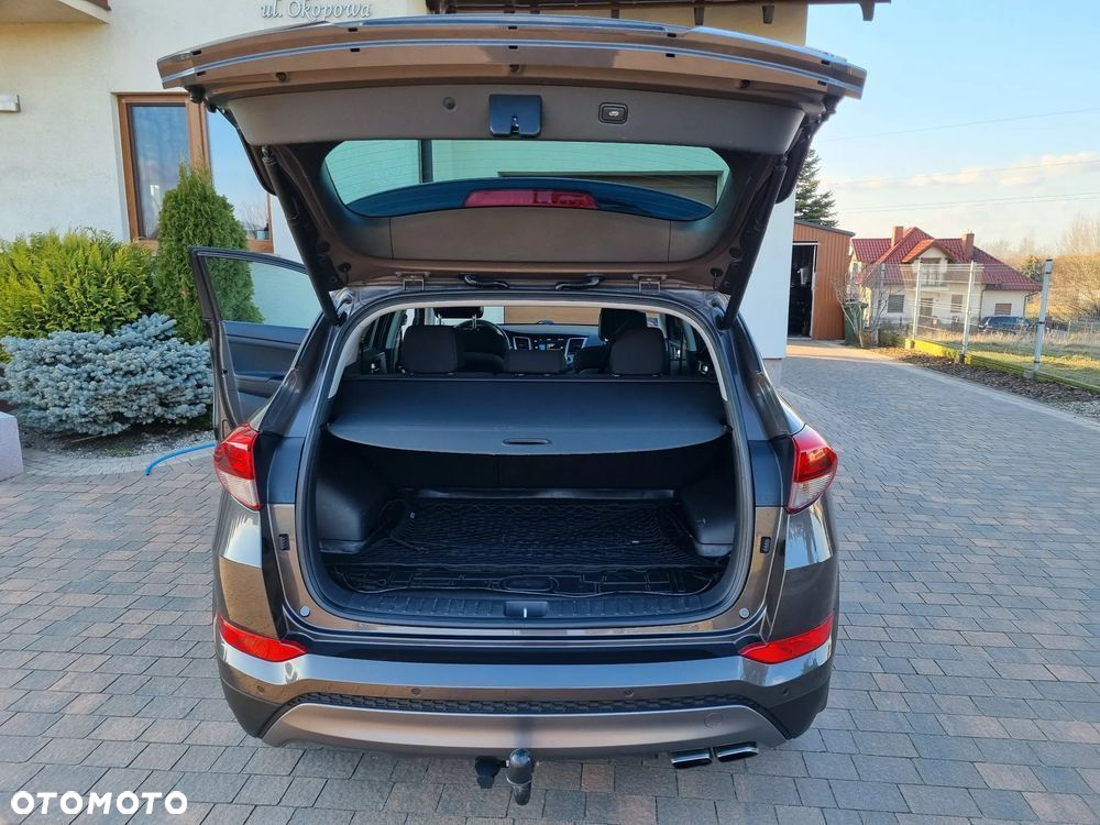 Hyundai Tucson 2.0 CRDI Comfort 4WD - 12