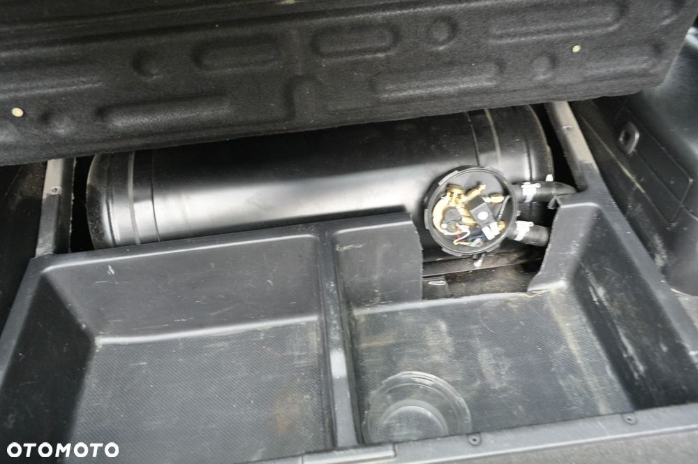 Chevrolet Captiva - 10