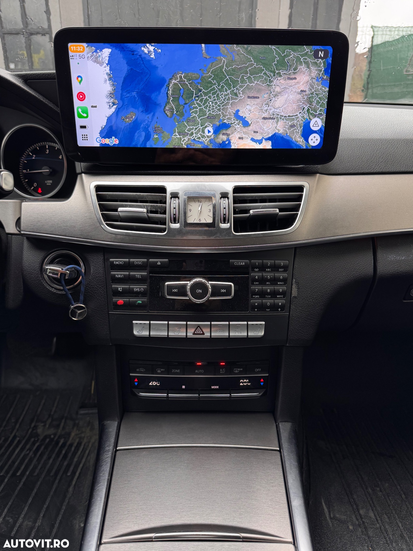 Mercedes-Benz E 200 BlueTEC 7G-TRONIC - 13
