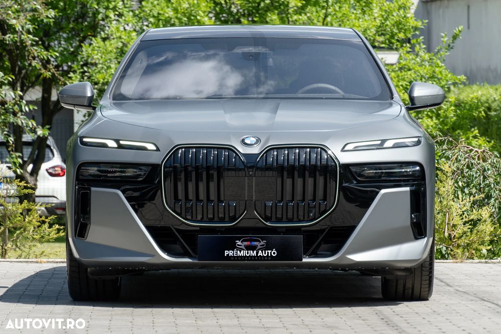 BMW Seria 7 740d xDrive MHEV - 2