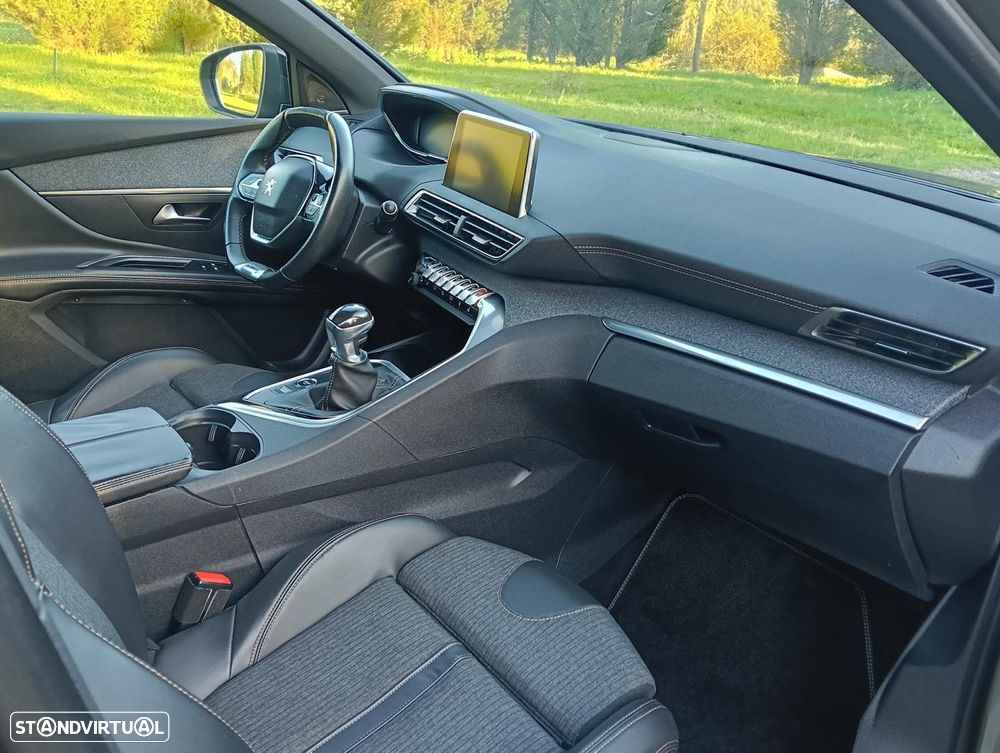 Peugeot 5008 2.0 BlueHDi GT Line - 3