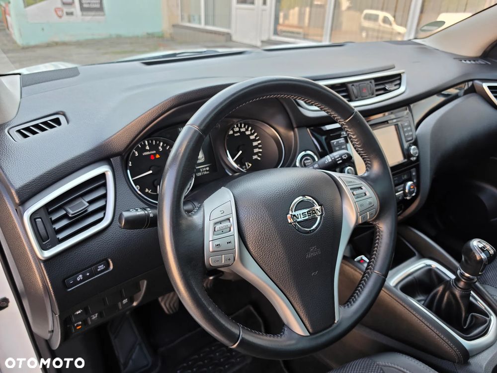 Nissan Qashqai 1.2 DIG-T 360 - 29