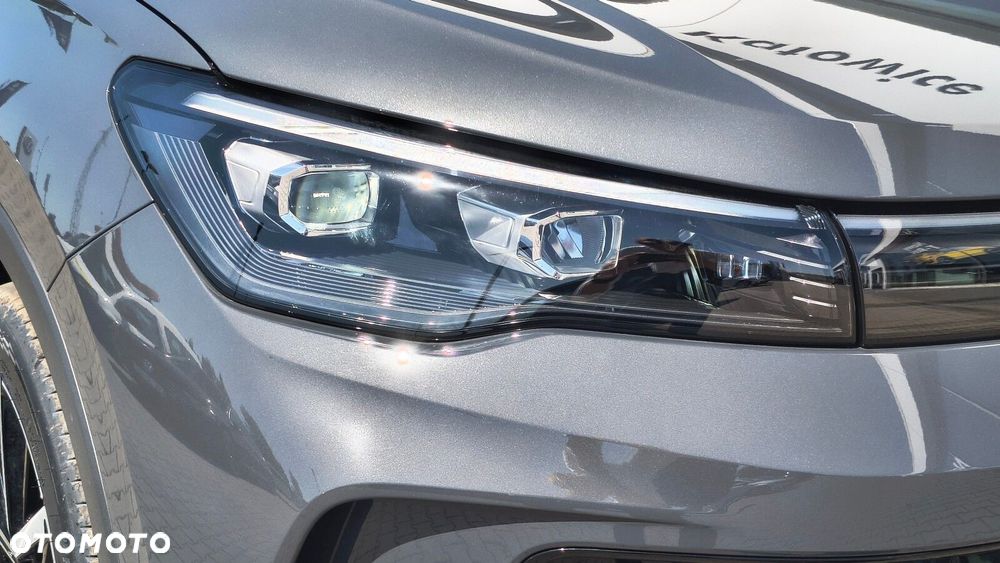 Volkswagen Tiguan - 5