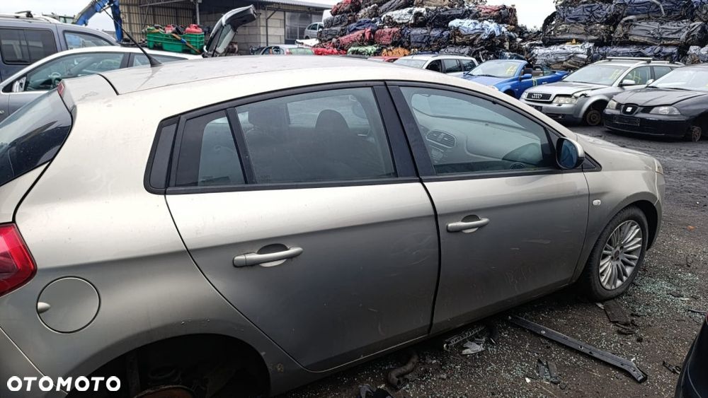 36278 Fiat Bravo 2 model od 07-10 silnik 1.9 JTD 120 km 192A8000 lakier 272 - 4