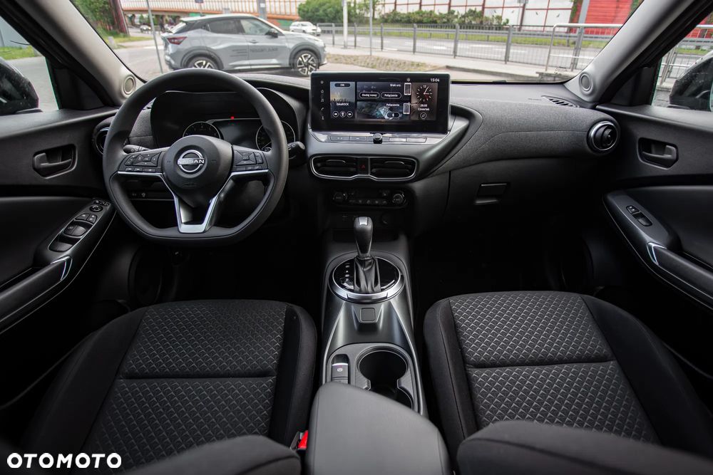 Nissan Juke - 25
