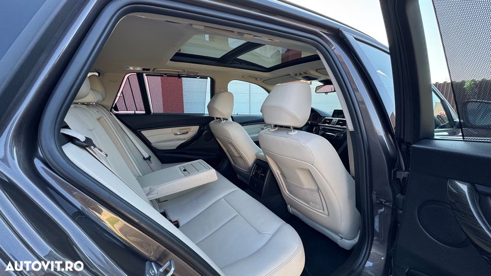 BMW Seria 3 320d Touring Aut. Modern Line - 12