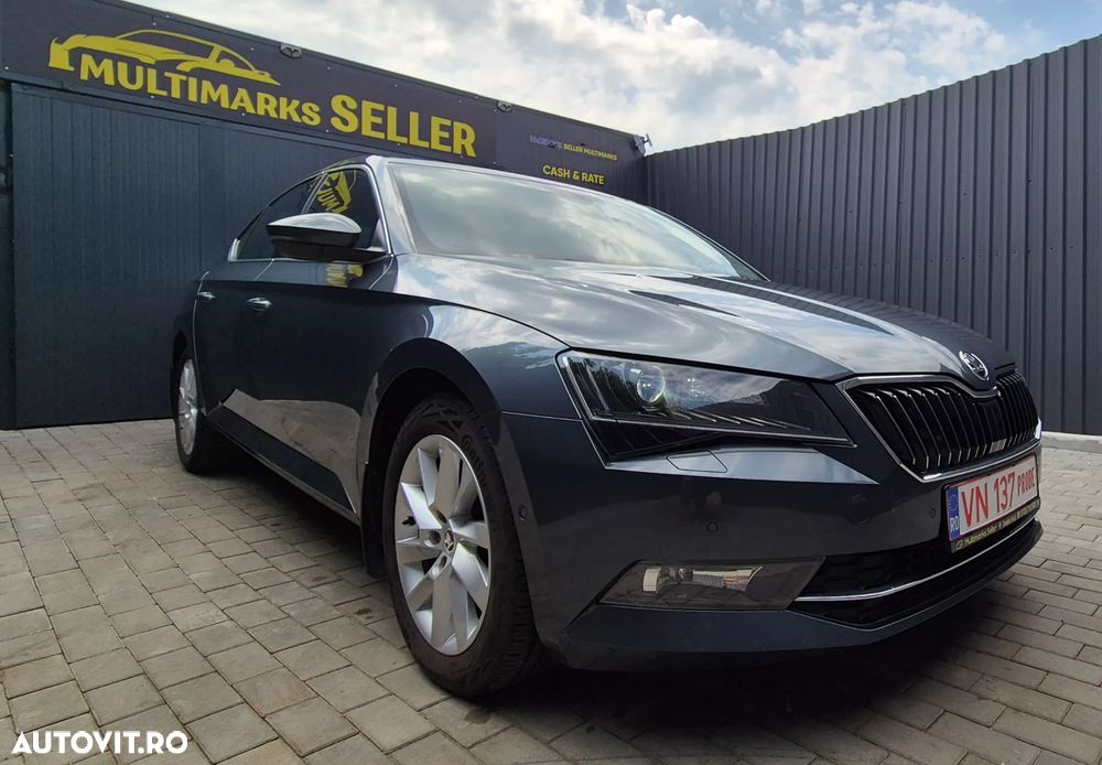 Skoda Superb 2.0 TDI DSG Active - 2