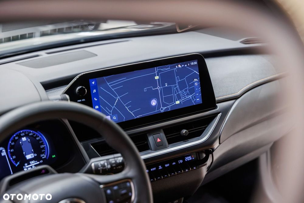 Lexus UX 300h F Sport Design - 32
