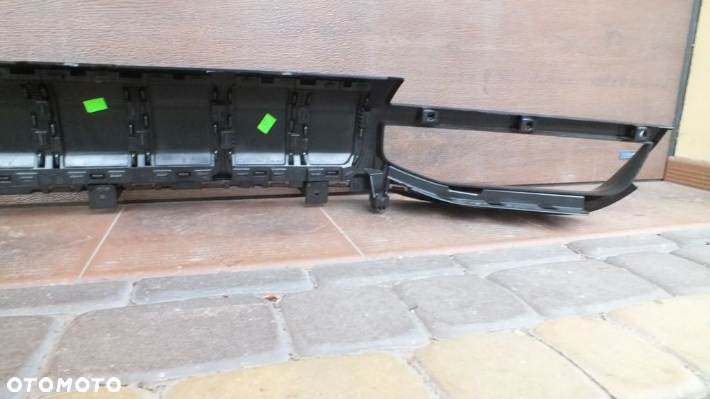 Atrapa zderzaka gril Jeep Avenger - 9