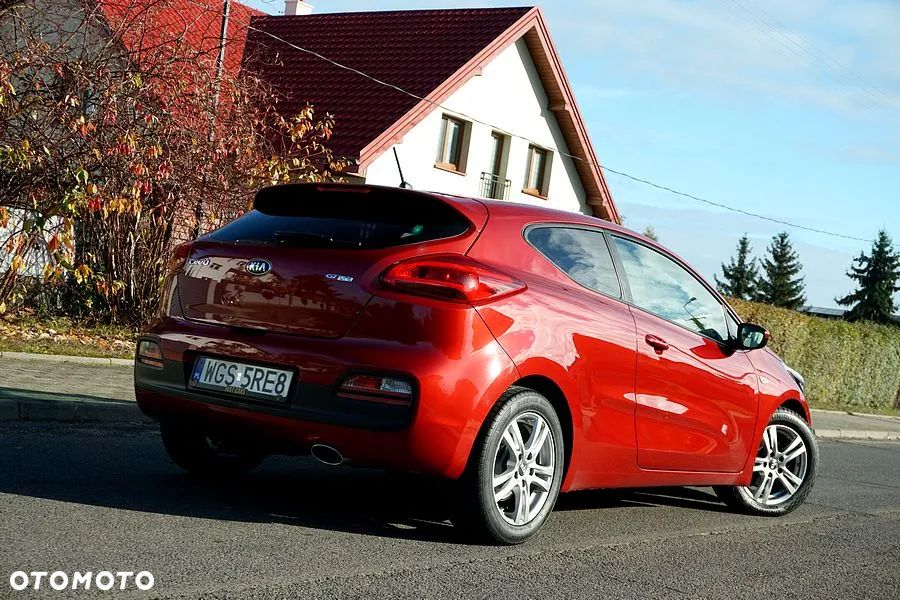 Kia ProCeed - 7