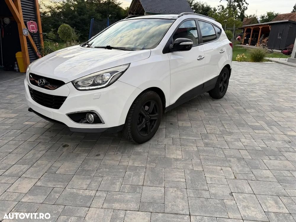 Hyundai ix35 2.0 CRDI 4WD Automatik Premium - 2
