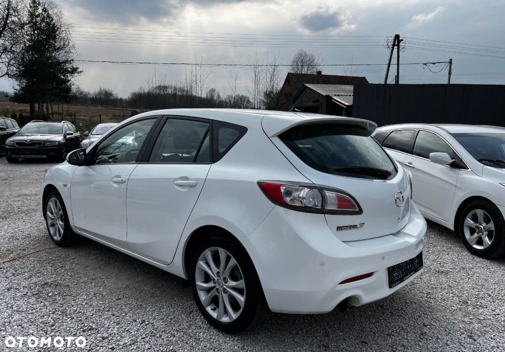 Mazda 3 - 6