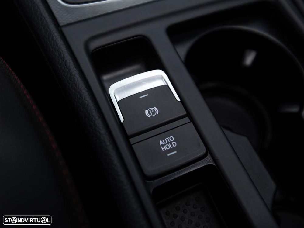 VW Golf - 24