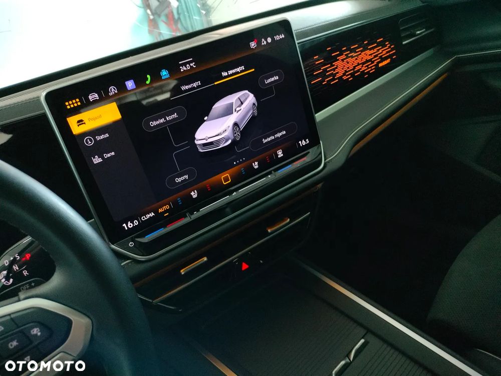 Volkswagen Passat - 15
