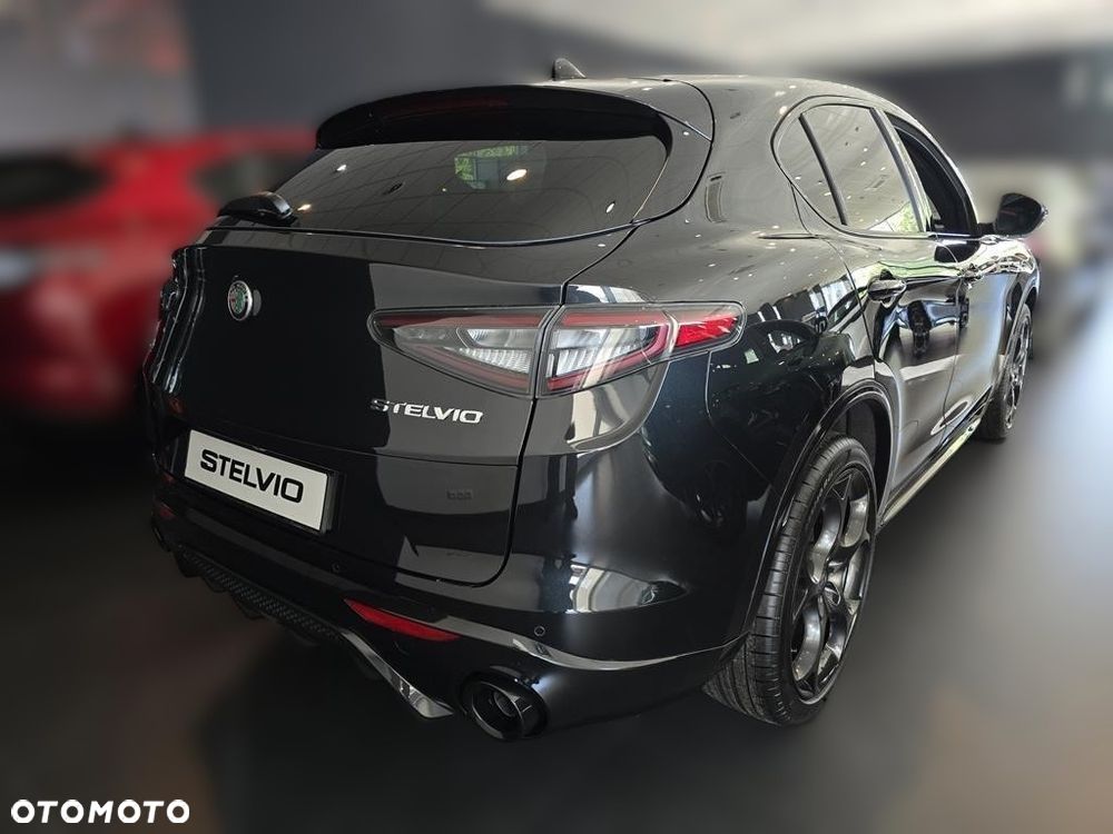 Alfa Romeo Stelvio 2.0 Turbo Veloce Q4 - 3