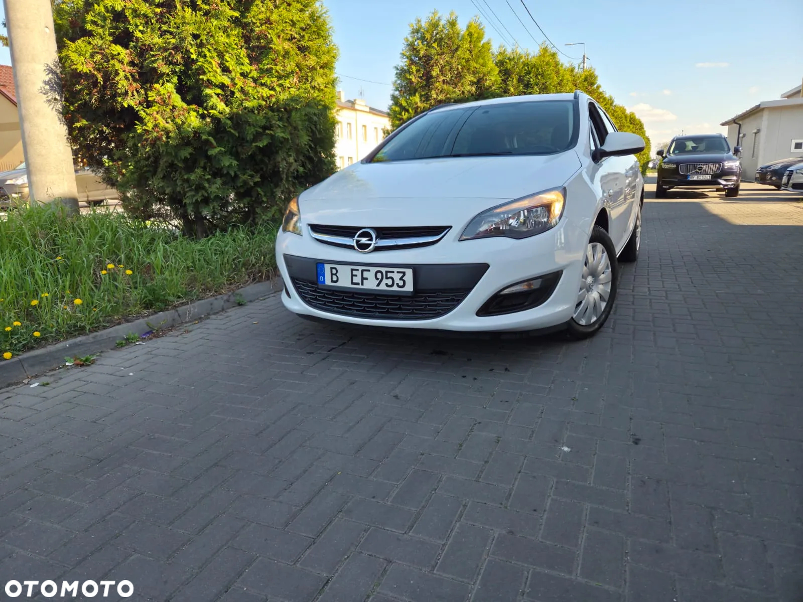 Opel Astra 1.6 Sports Tourer Design Edition - 21