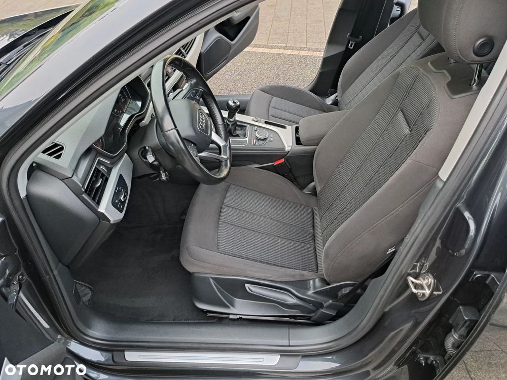 Audi A4 Limousine 2.0 TDI DPF Ambition - 15