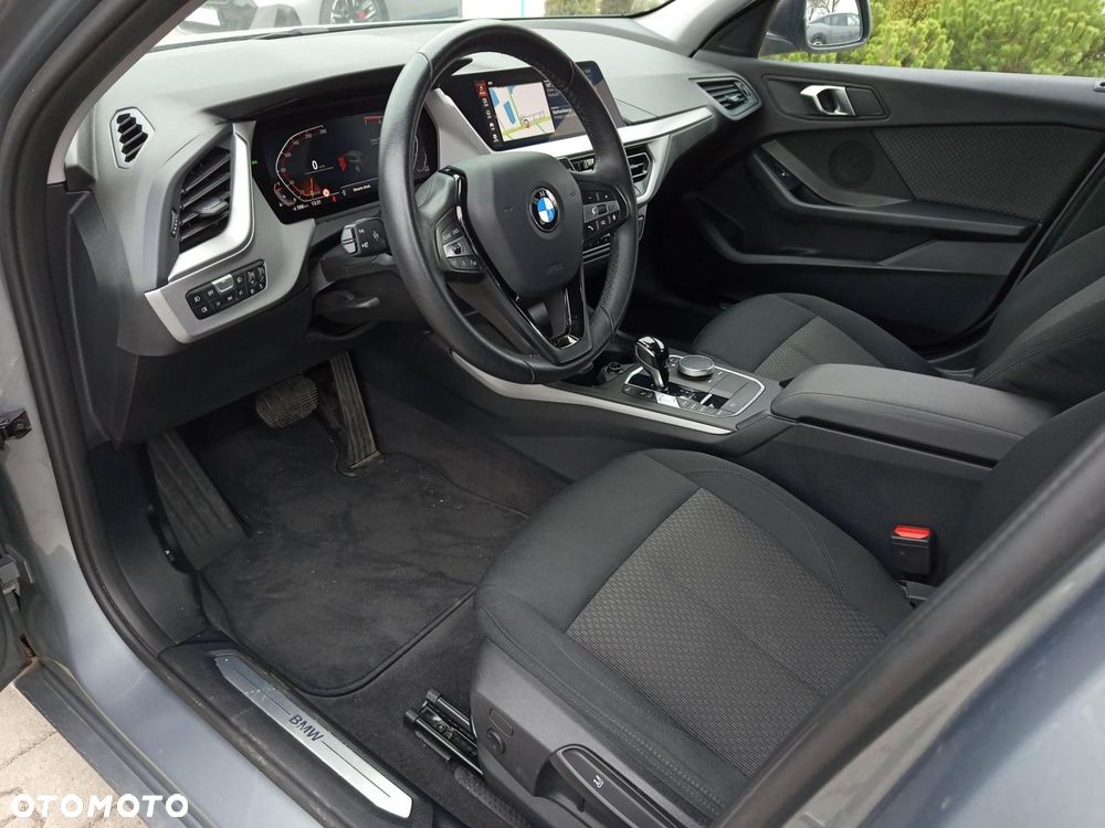 BMW Seria 1 - 2