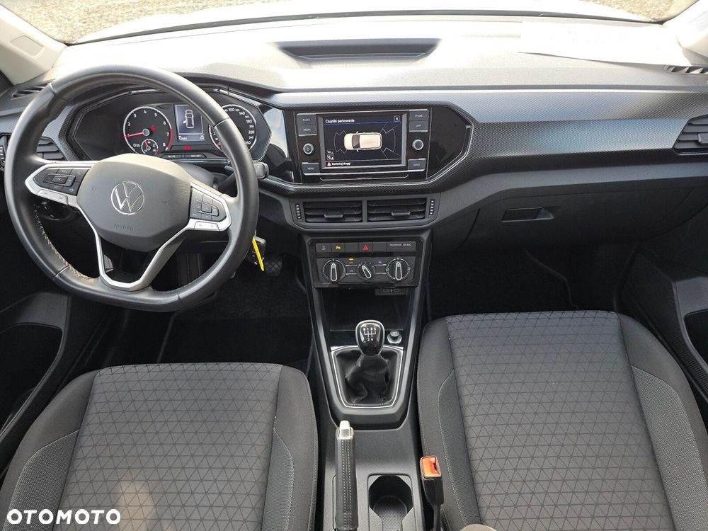 Volkswagen T-Cross - 10