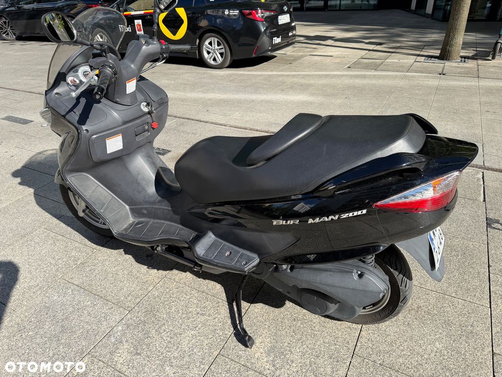 Suzuki Burgman - 3