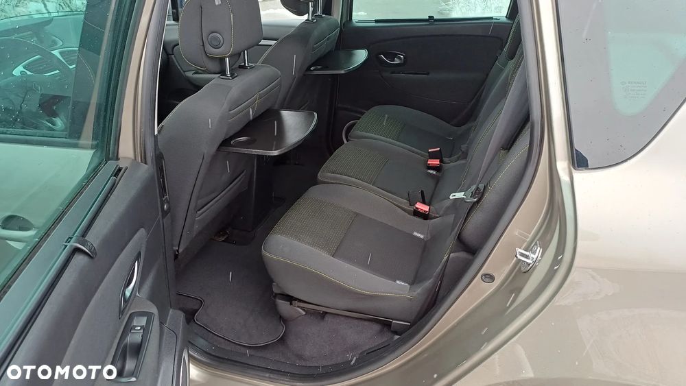Renault Scenic - 6