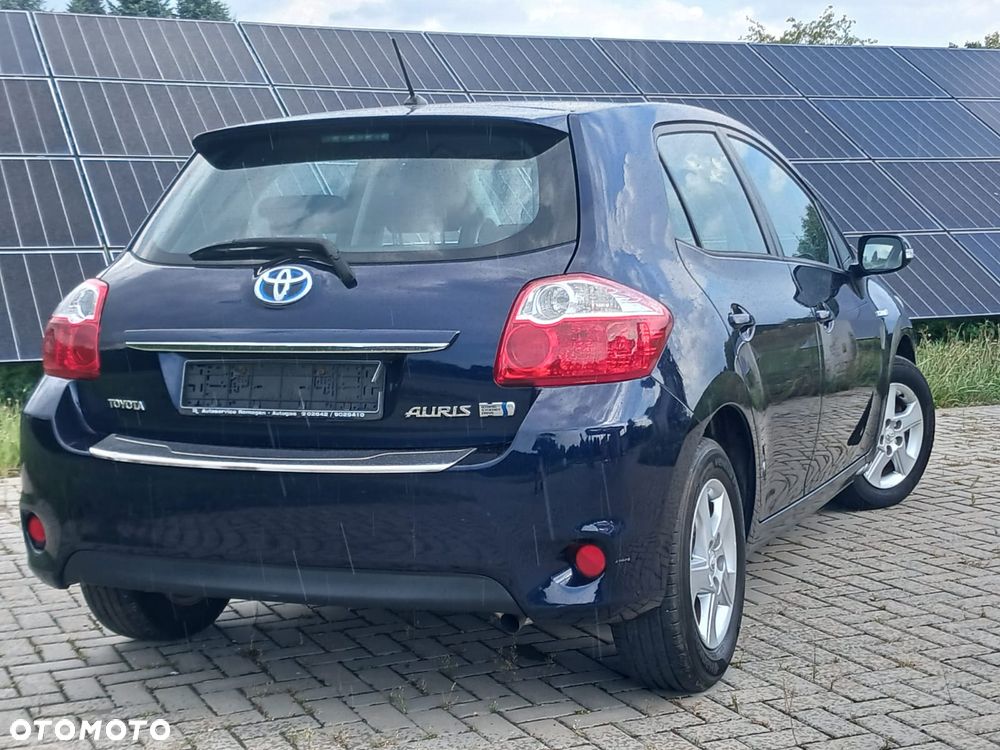 Toyota Auris - 8