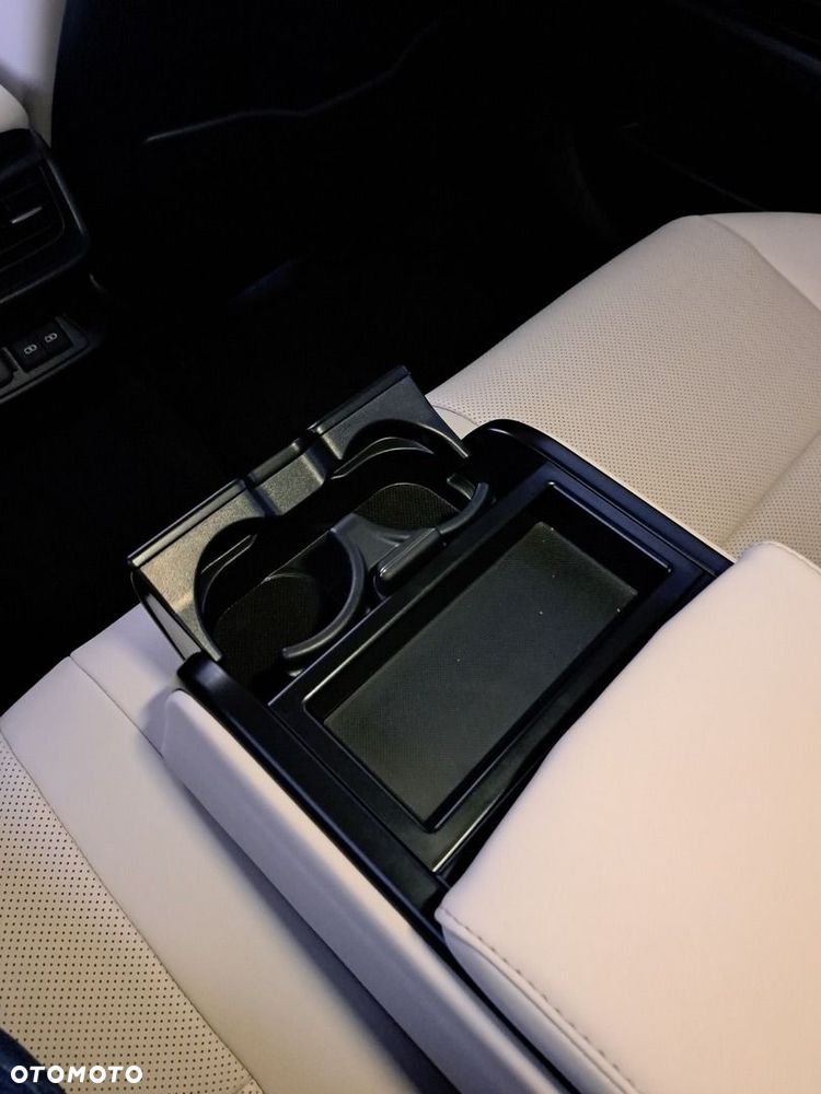 Lexus ES 300h Business Edition - 21