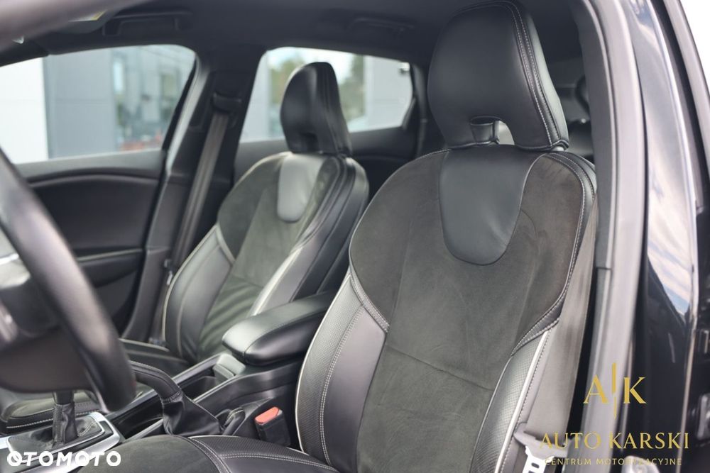 Volvo V40 - 31