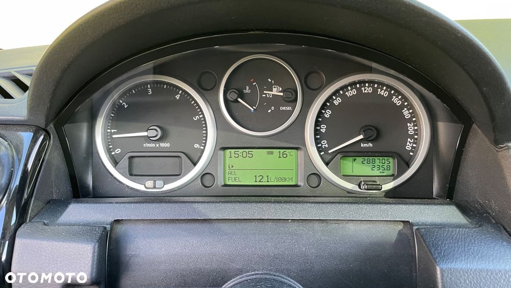 Land Rover Discovery 2.7D V6 HSE - 16