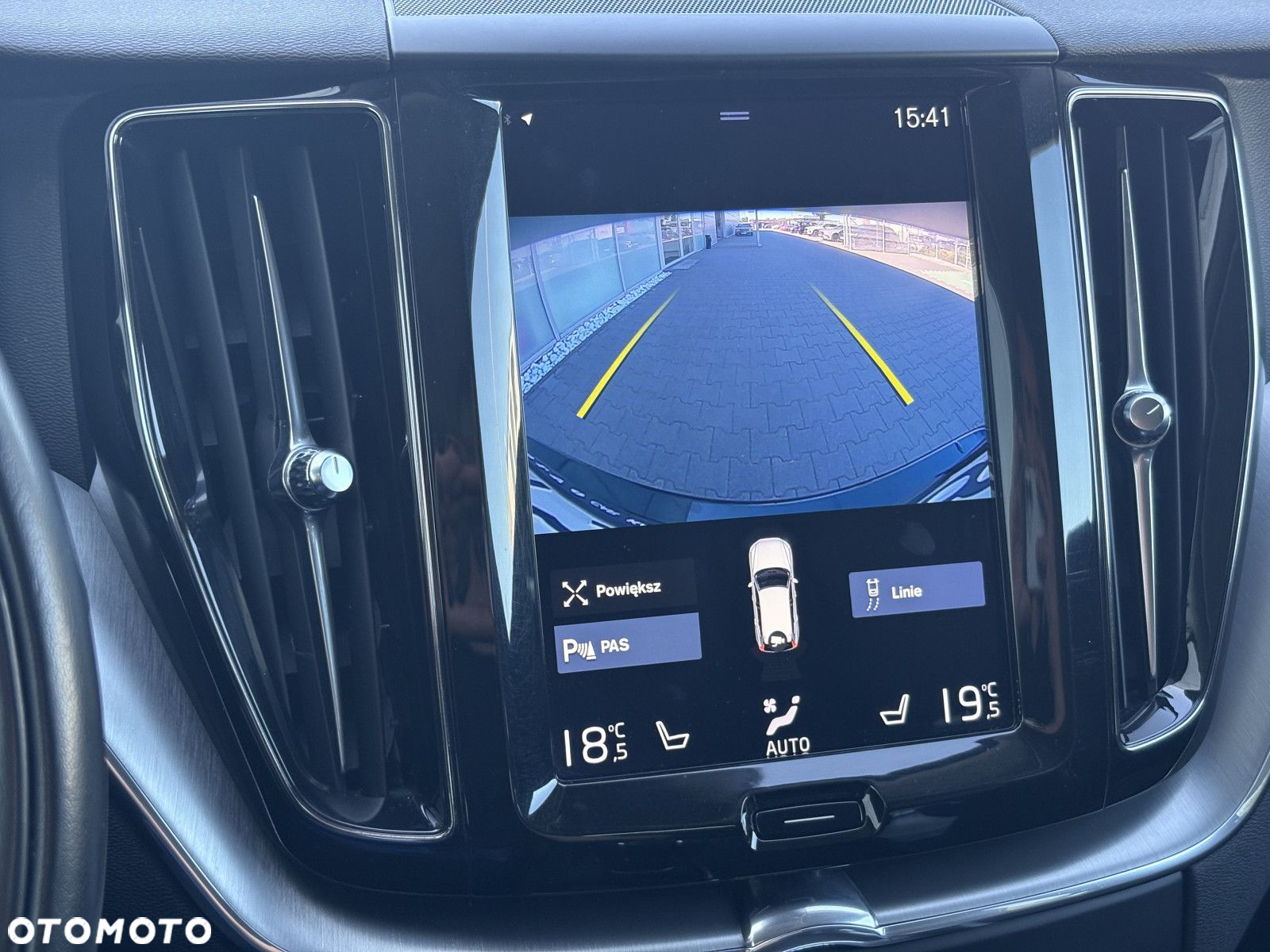 Volvo XC 60 - 18