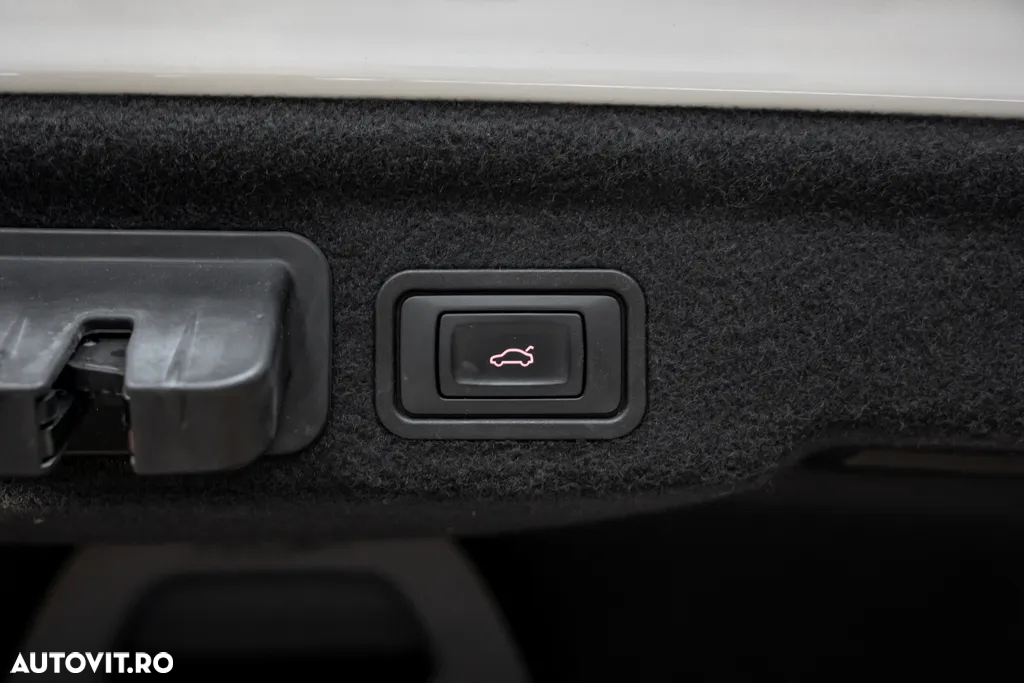 Audi A8 3.0 TDI ultra DPF quattro tiptronic - 18