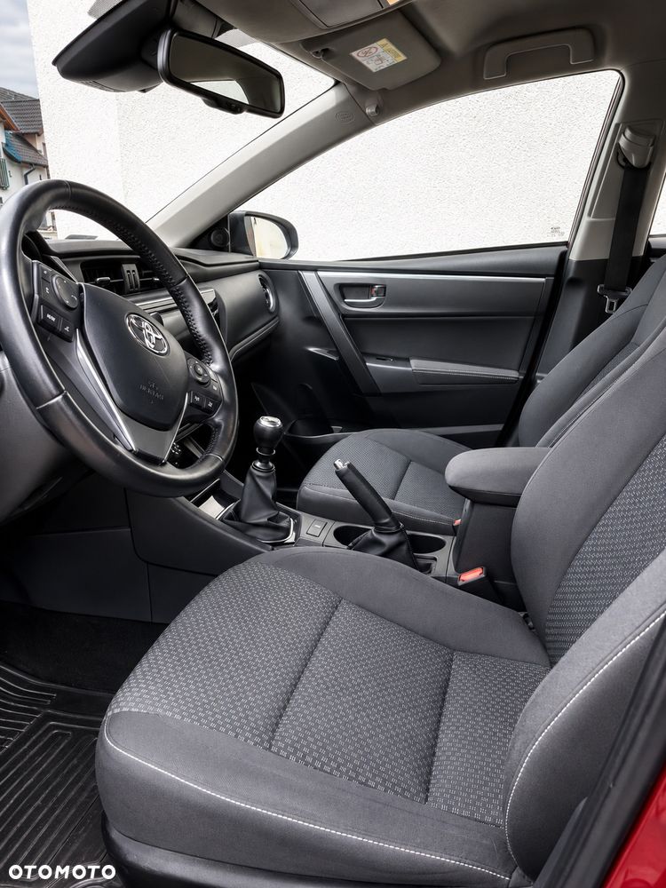 Toyota Corolla 1.6 Comfort - 7