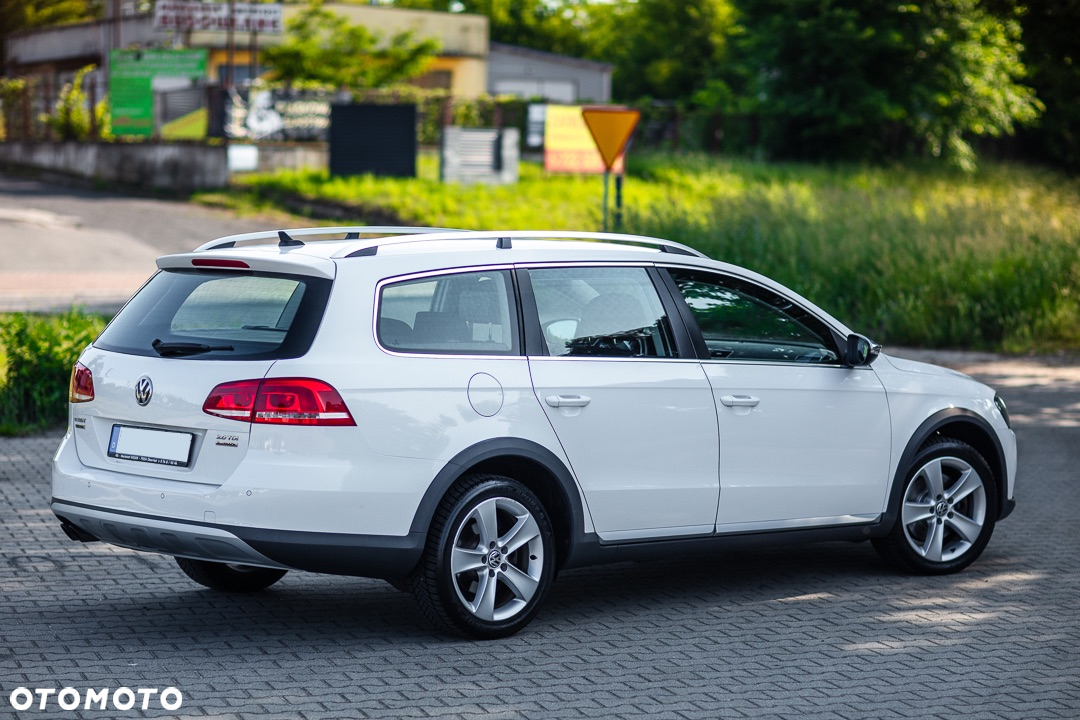 Volkswagen Passat Alltrack 2.0 TDI 4Mot - 12