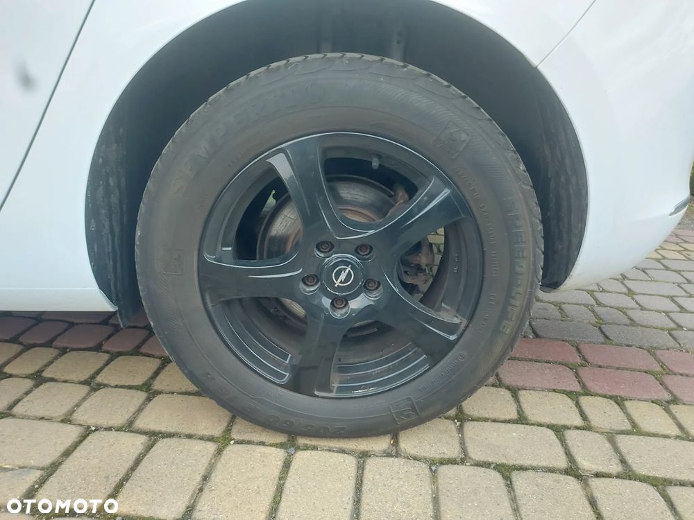 Opel Astra 1.4 Active - 27