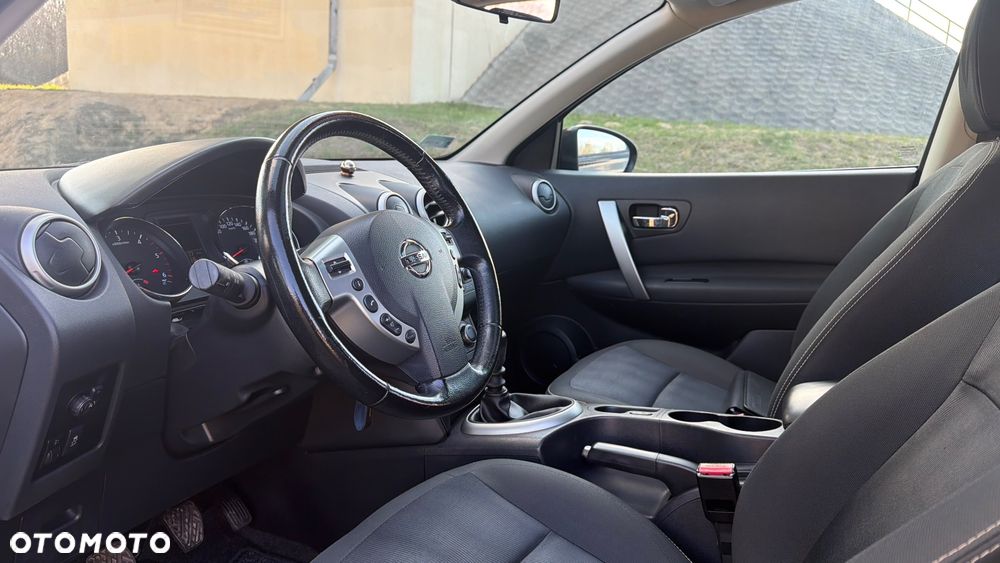 Nissan Qashqai 1.6 dCi DPF tekna - 28