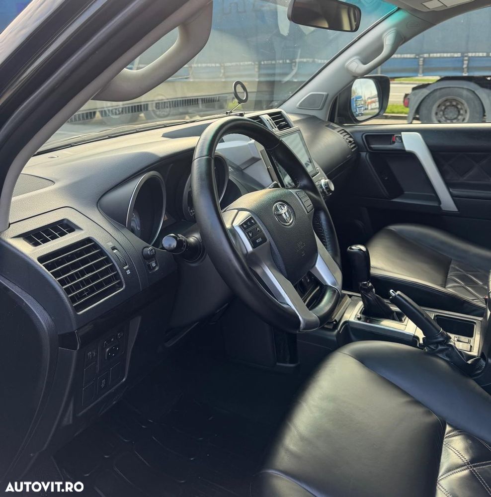 Toyota Land Cruiser 3.0l Turbo D-4D Aut. Luxury - 8