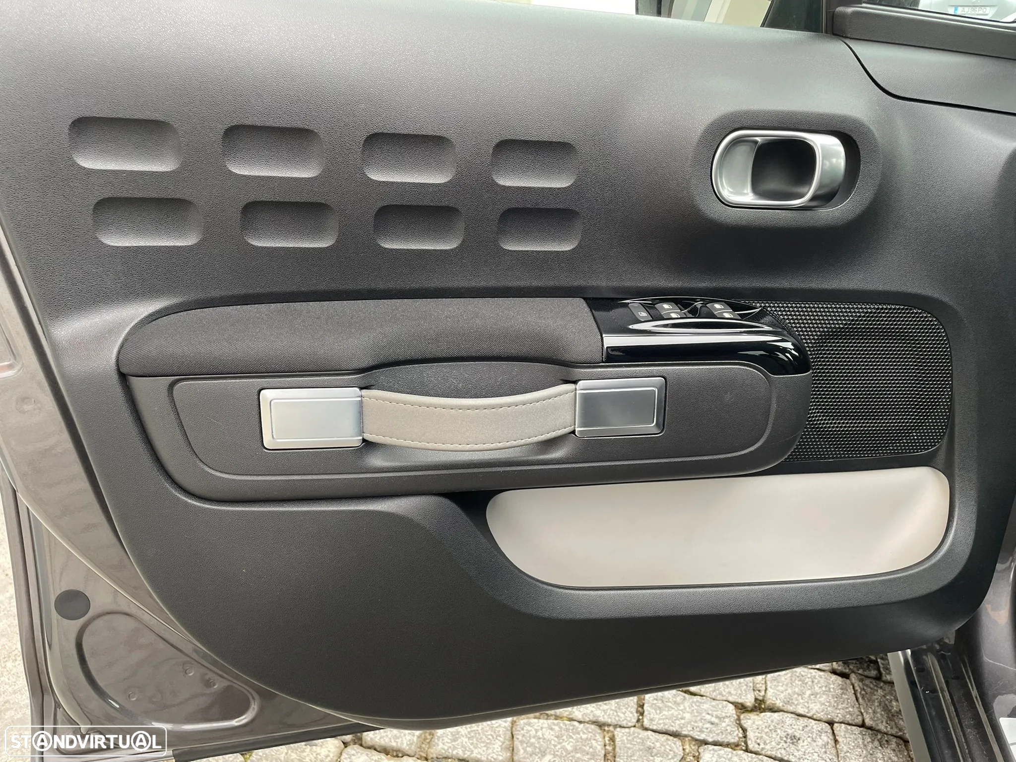 Citroën C3 1.5 BlueHDi C-Series - 8