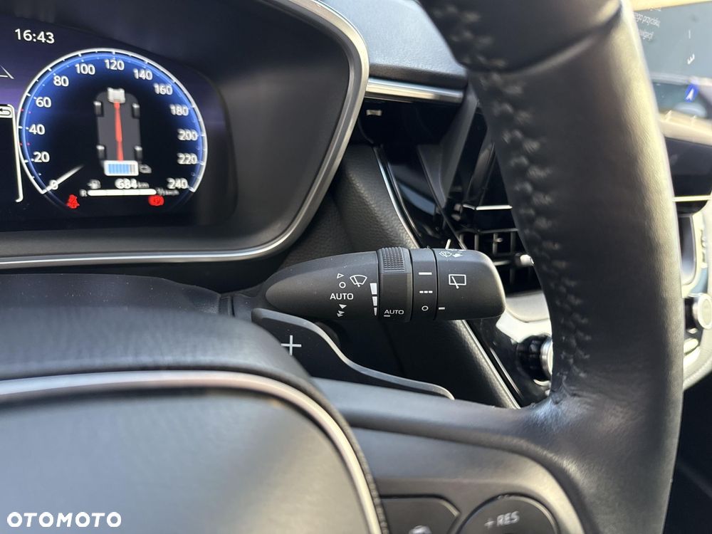 Toyota Corolla 2.0 Hybrid Comfort - 21